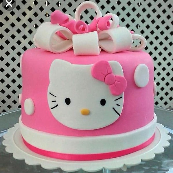 Hello Kitty Cake